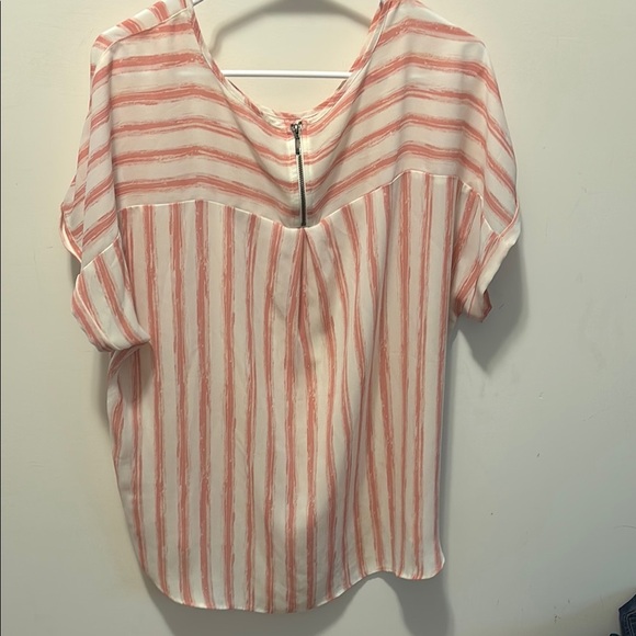 Maurice’s size XL Striped Pink and White Women's Top - Picture 3 of 4